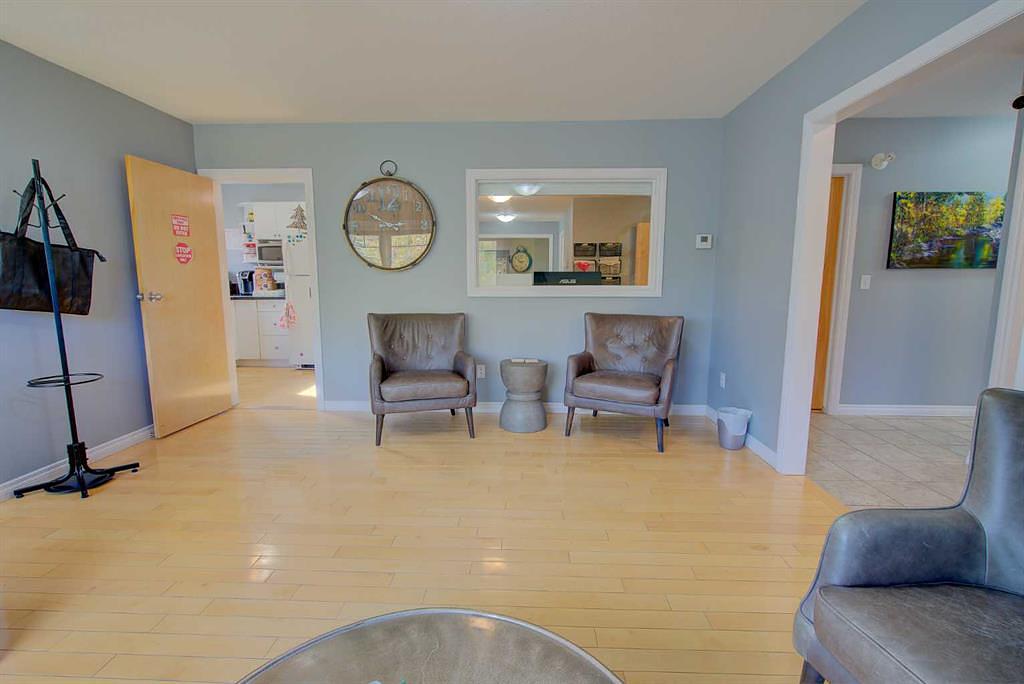 4610 48 Avenue, Red Deer, AB