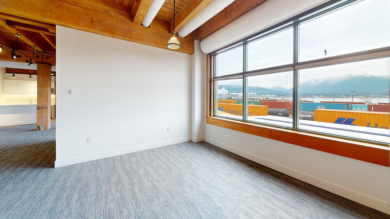 210 - 111 Water St, Vancouver, BC