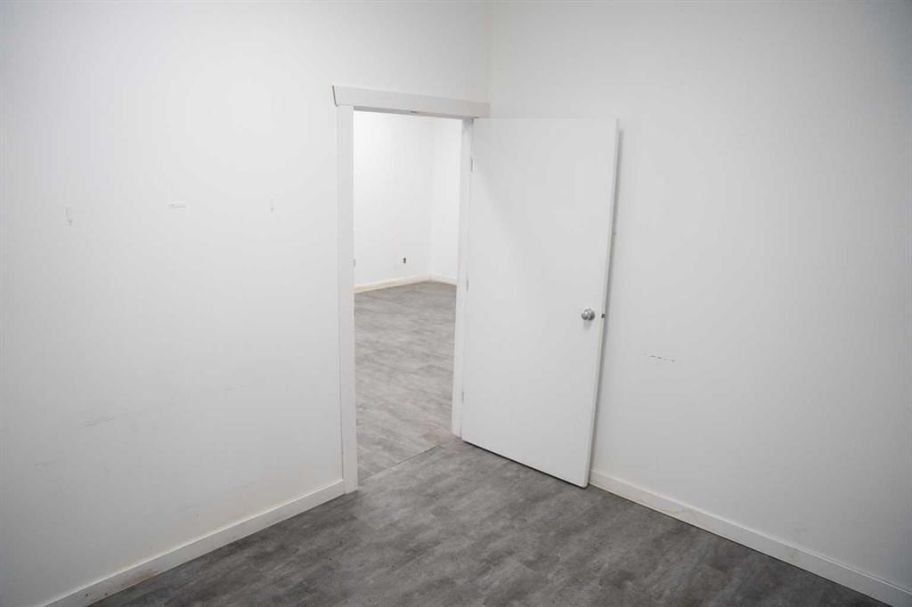 4801 51 Avenue, Red Deer, AB