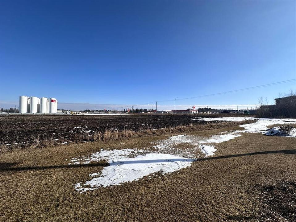 4902 50 Street, Grassland, AB