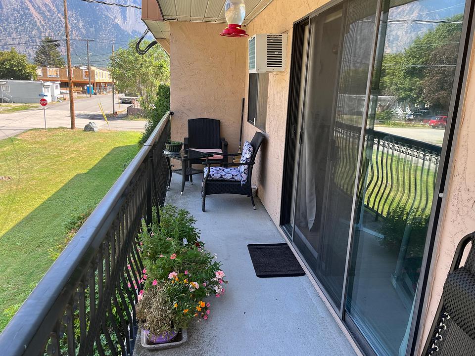 1131, 1141, 1151  Murray Street, Lillooet, BC