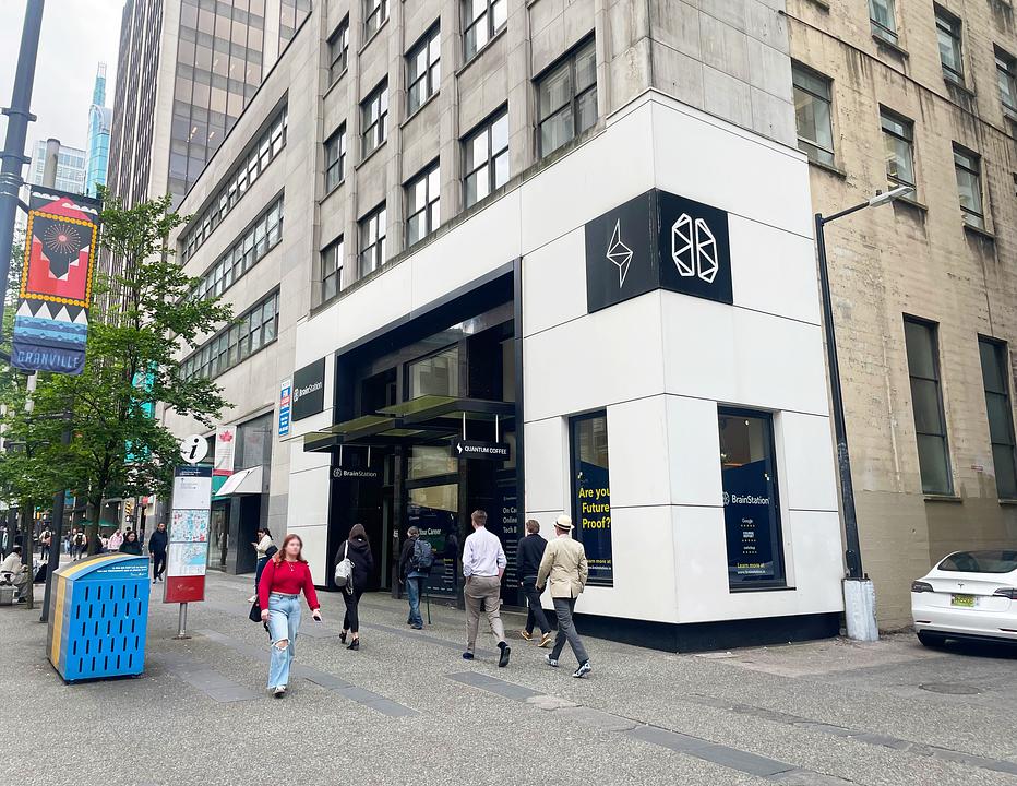 455 Granville St, Vancouver, BC