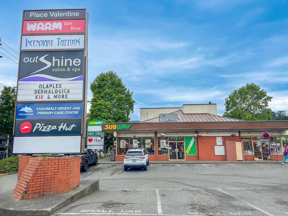880C Esquimalt Road, Victoria, BC
