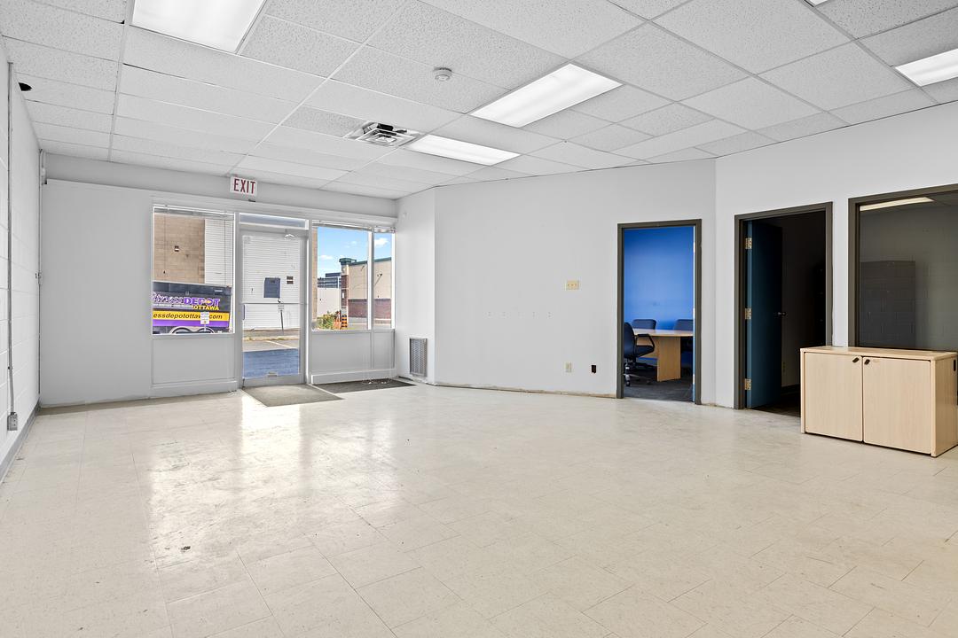7 - 505 Industrial Ave, Ottawa, ON