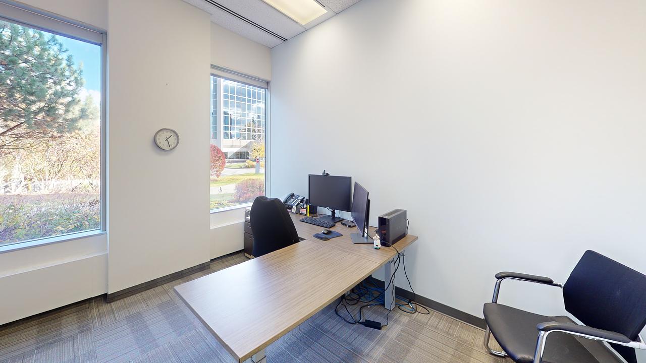 110 - 1545 Carling Avenue, Ottawa, ON