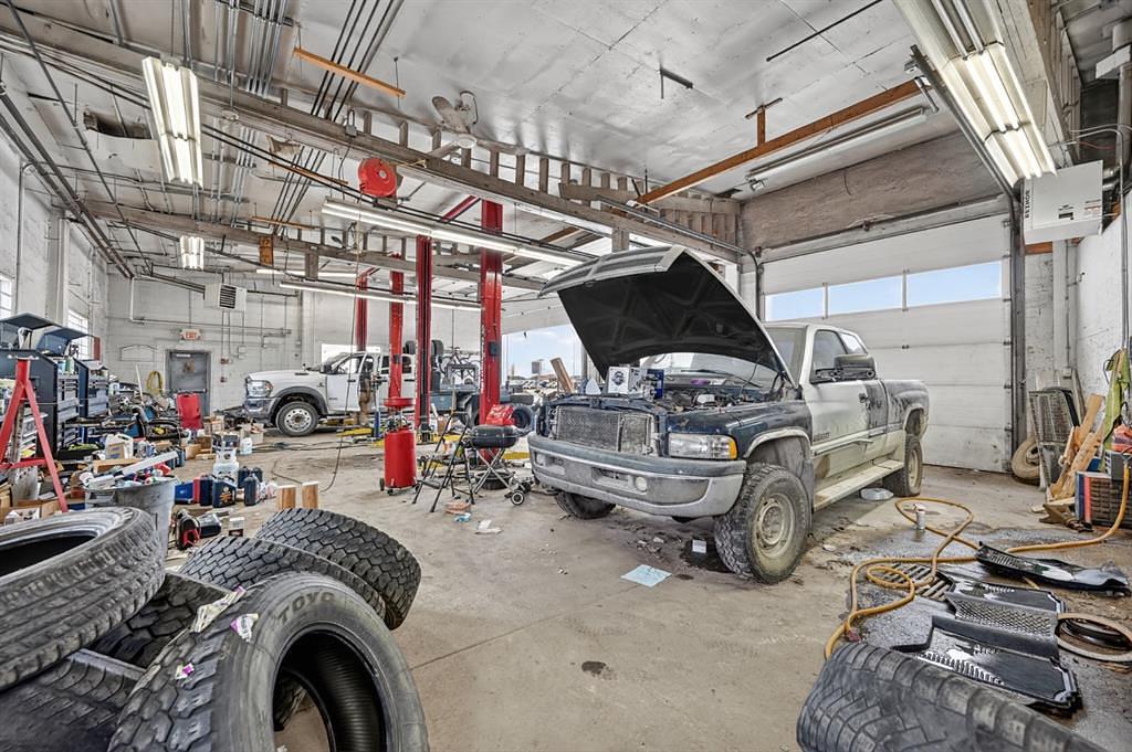 5115 1 Street West, Claresholm, AB