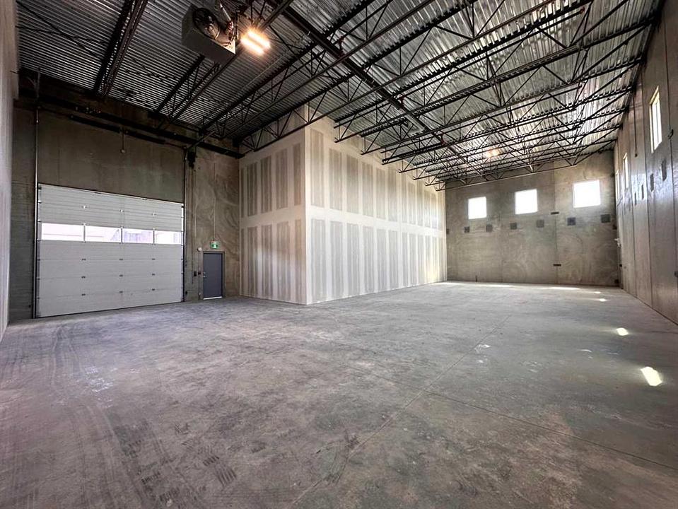 149 - 4412 9 Street Southeast, Calgary, AB