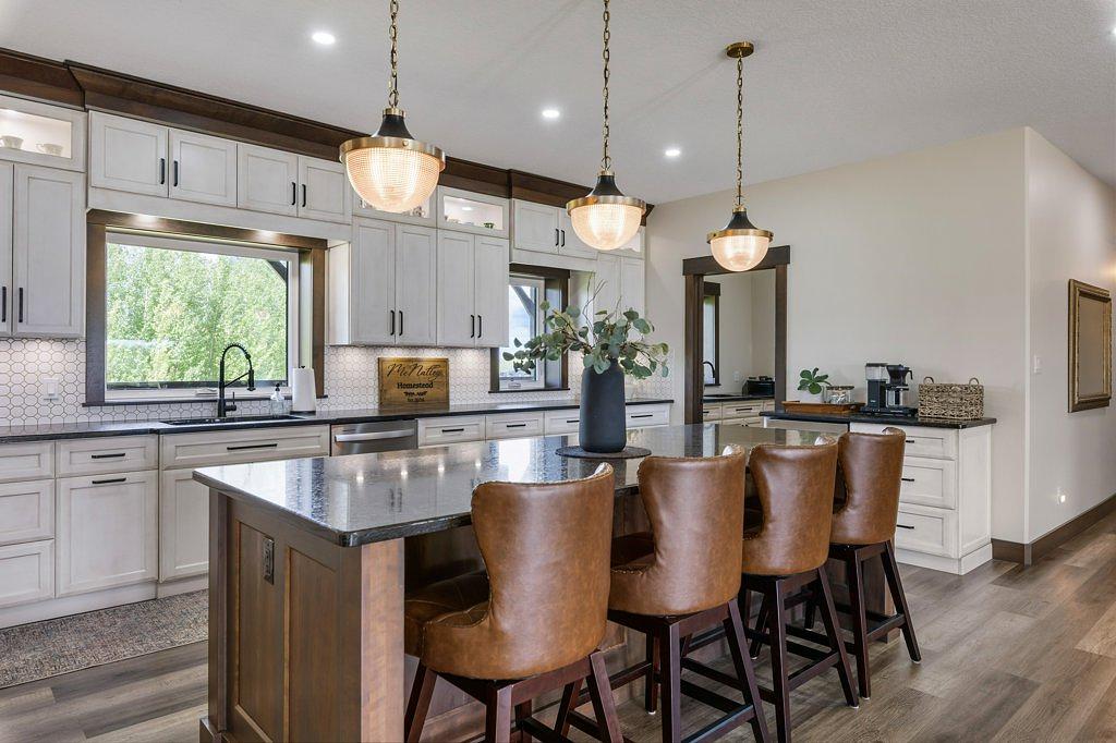 26517 Township Road 584, Pickardville, AB