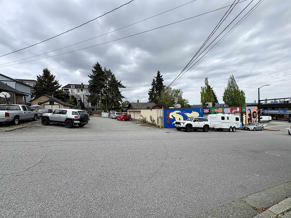 953 Brunette Avenue, Coquitlam, BC