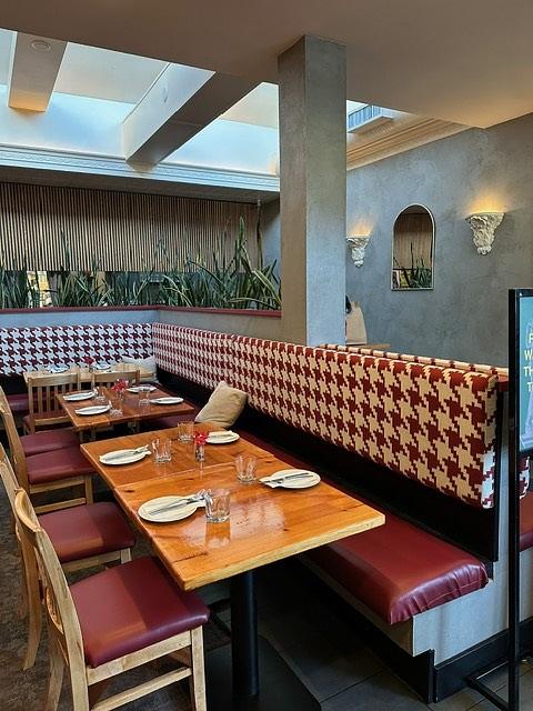 382 W Broadway, Vancouver, BC