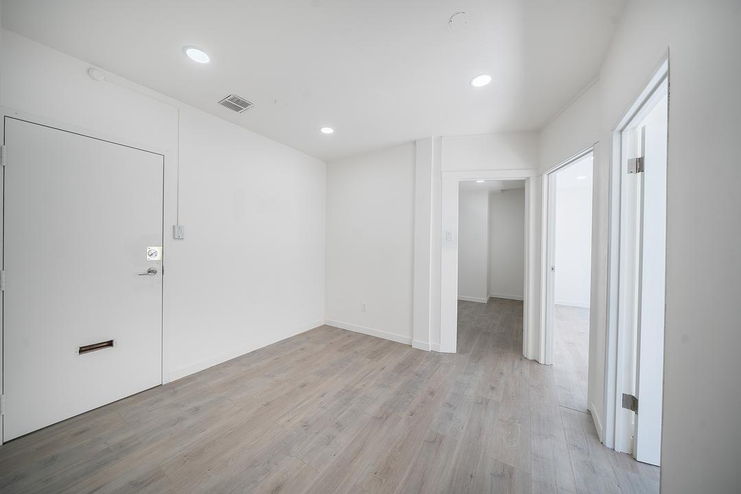 108 - 2096 West 41st Avenue, Vancouver, BC