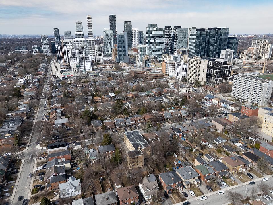 299 Forman Avenue, Toronto, ON