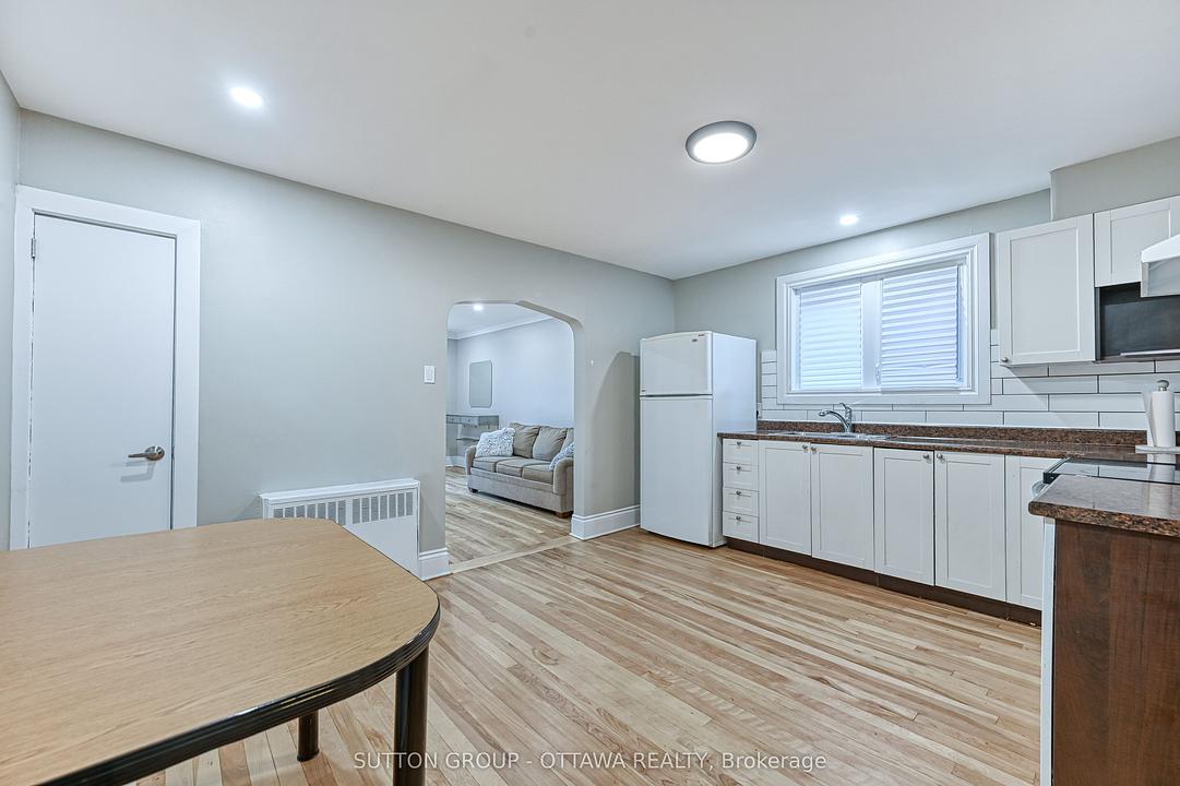 156 Dagmar Avenue, Ottawa, ON