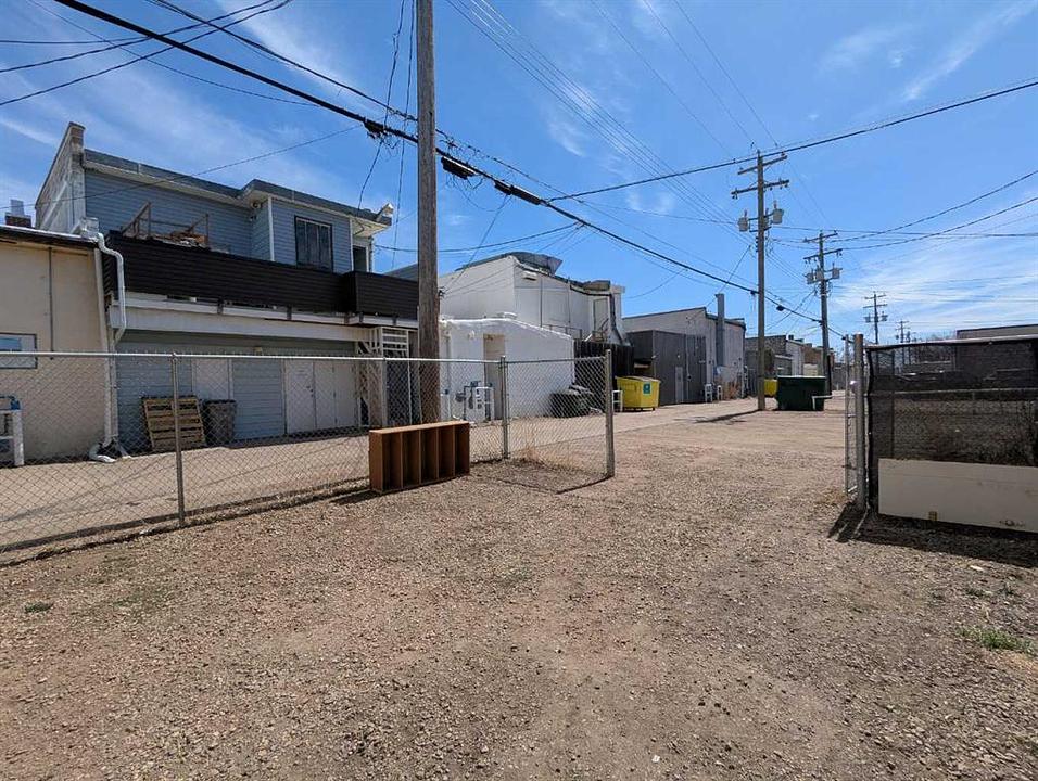 5007 50 Avenue, Stettler, AB