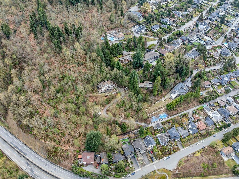 7235 - 7356 Bayview Drive, Burnaby, BC