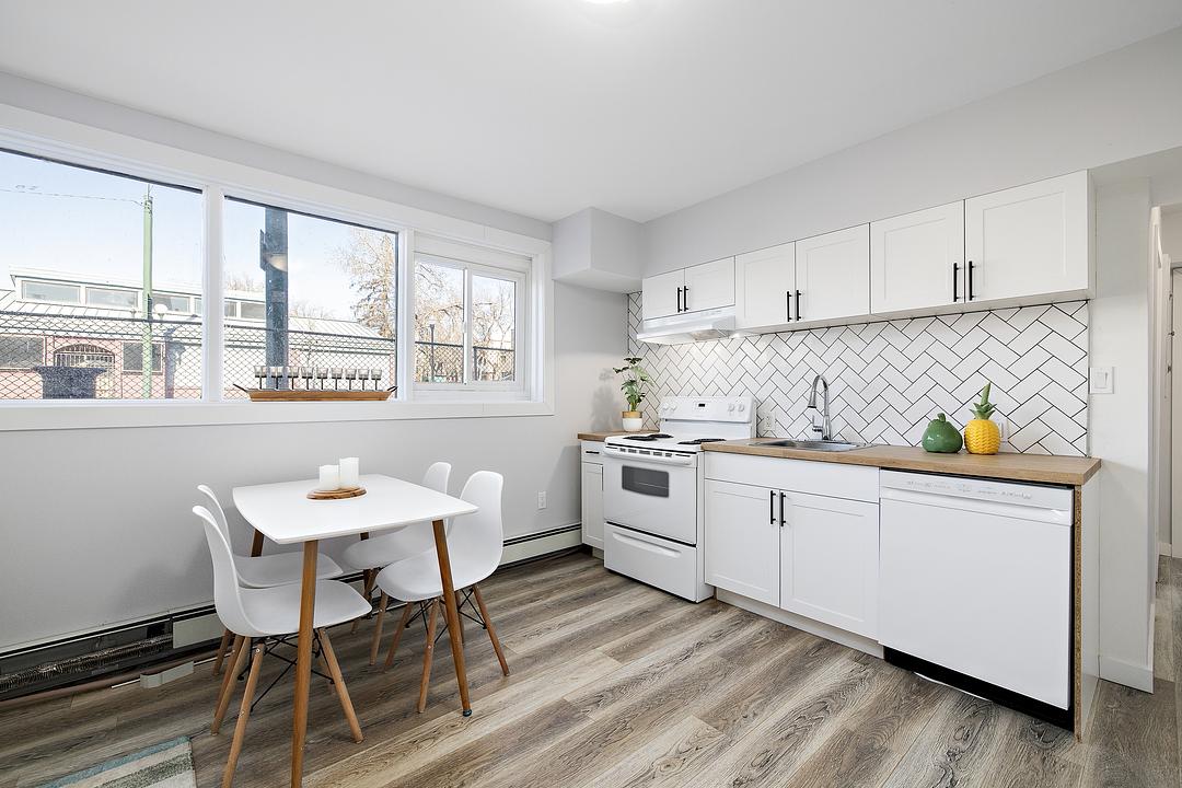 10207 107 Avenue Northwest, Edmonton, AB