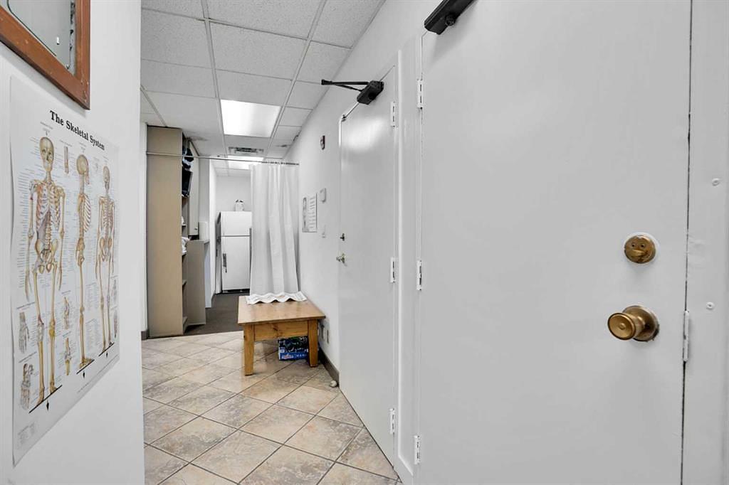 1330 12 Avenue Southwest, Calgary, AB
