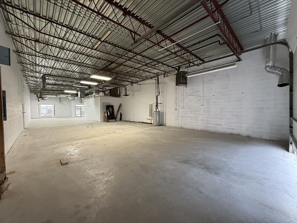 3221 - 3221 2 Avenue North, Lethbridge, AB