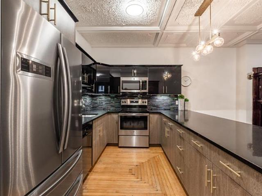 2030 Rue Lambert Closse, Montréal, QC