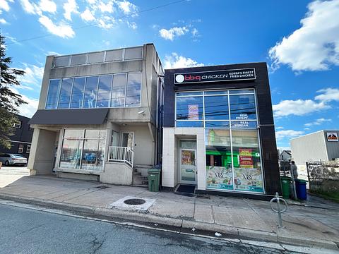 6238 Quinpool Road, Halifax, NS