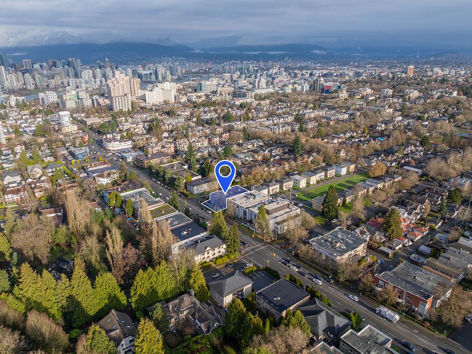 3416 Oak Street, Vancouver, BC