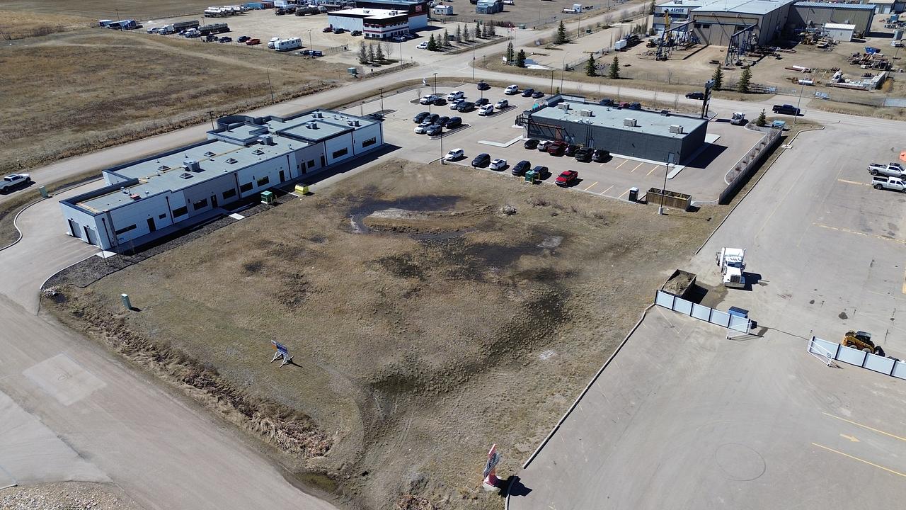 Mckenzie Crescent, Red Deer County, AB