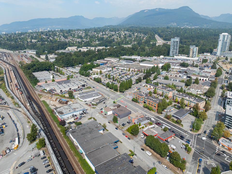 1419 Main Street, North Vancouver, BC