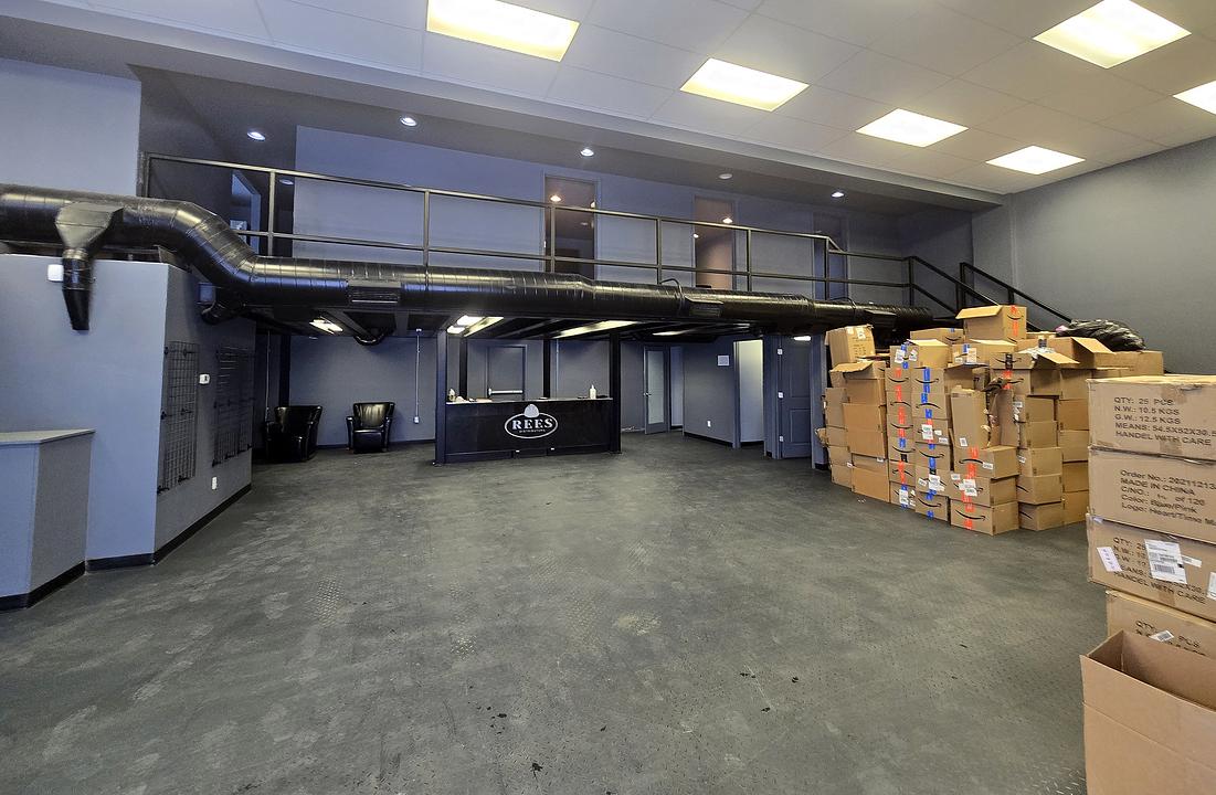 5715 Gateway Boulevard Northwest, Edmonton, AB