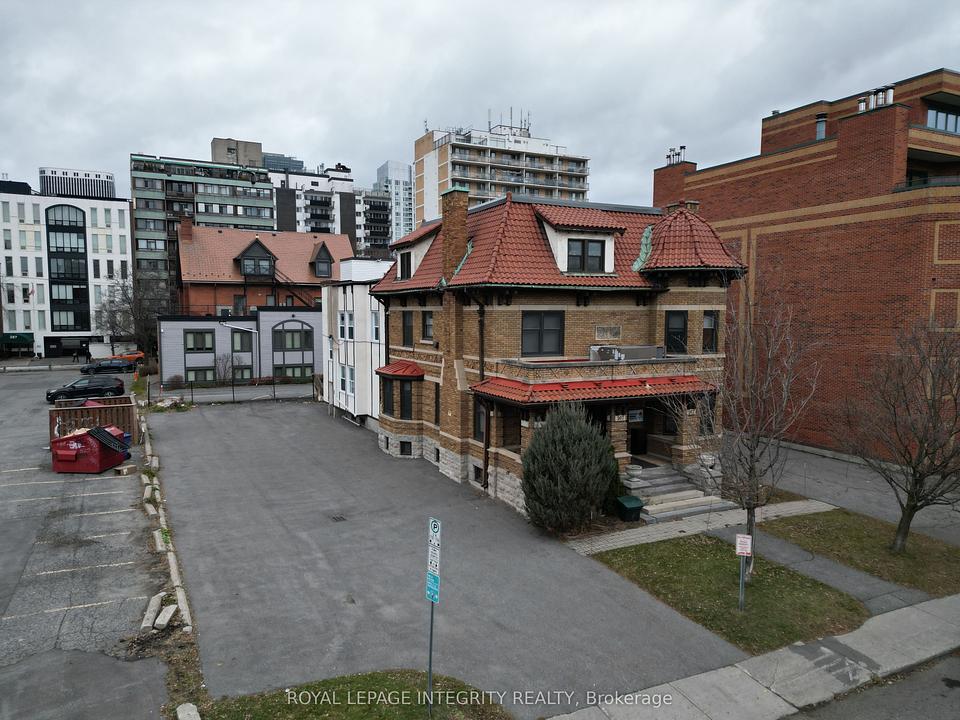 307 Gilmour Street, Ottawa, ON
