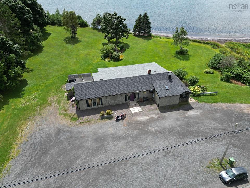 2656 Nova Scotia 376, Pictou, NS