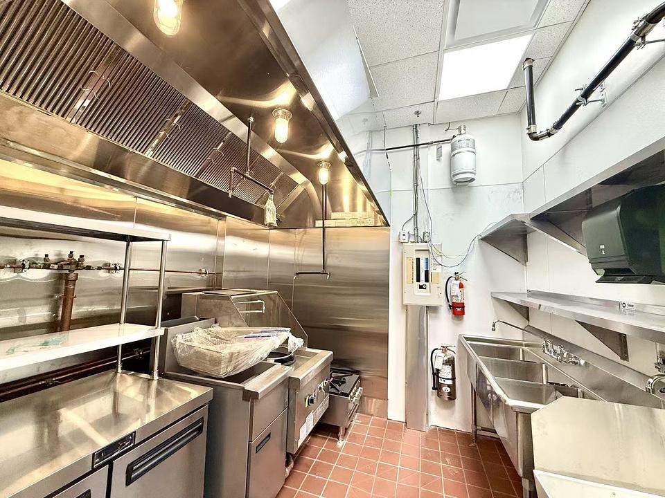 1410&1460 - 4540 Number 3 Road, Richmond, BC