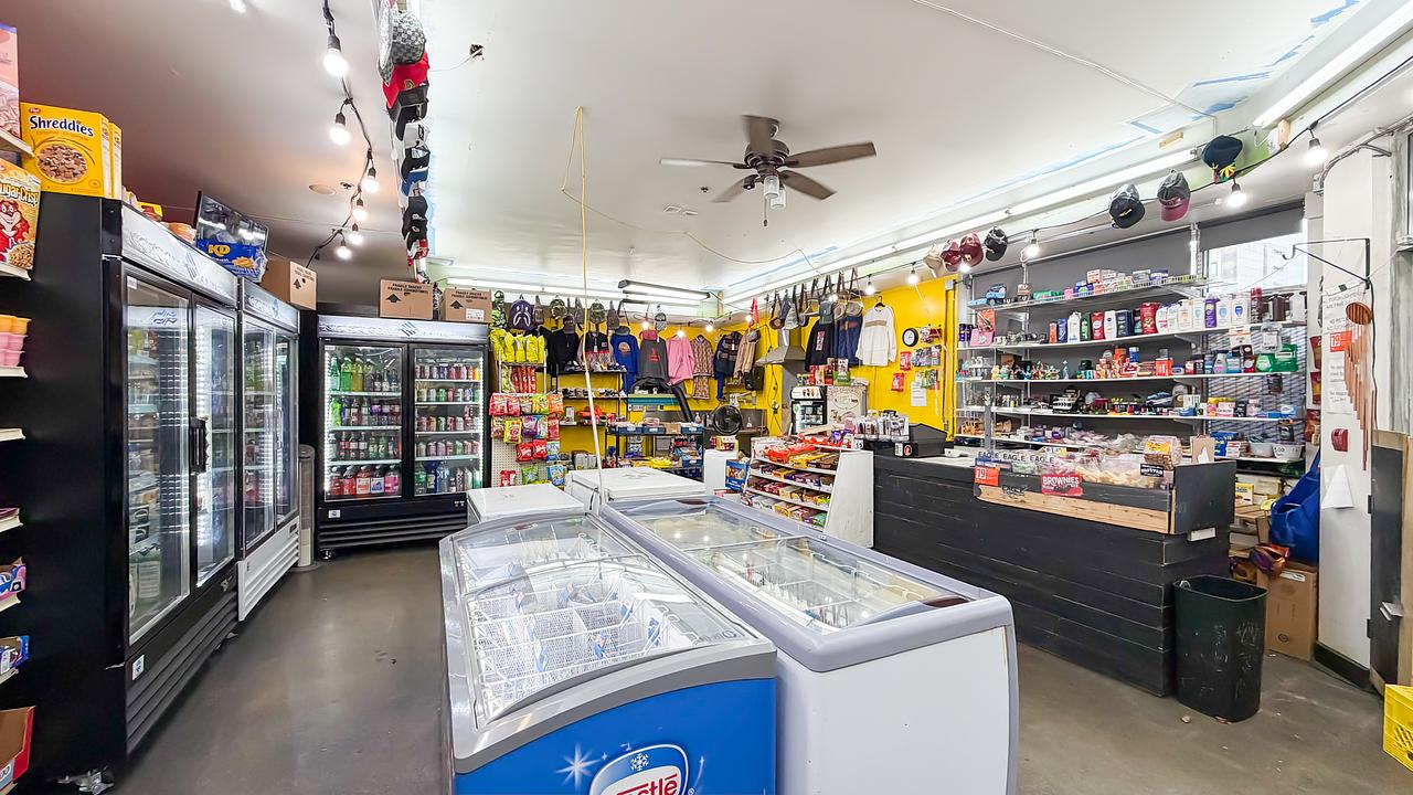 477 Powell St, Vancouver, BC