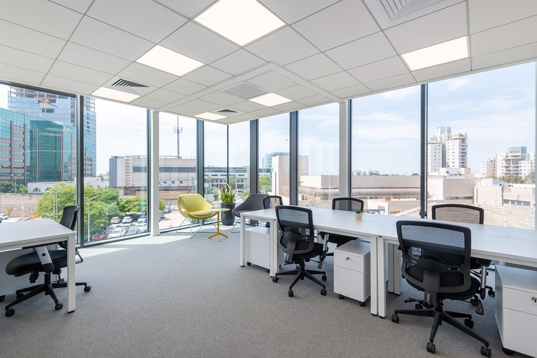 Beautifully designed office space rental for 15 persons in Spaces The Permanent Toronto - 320 Bay Street, 101, Toronto, ON
