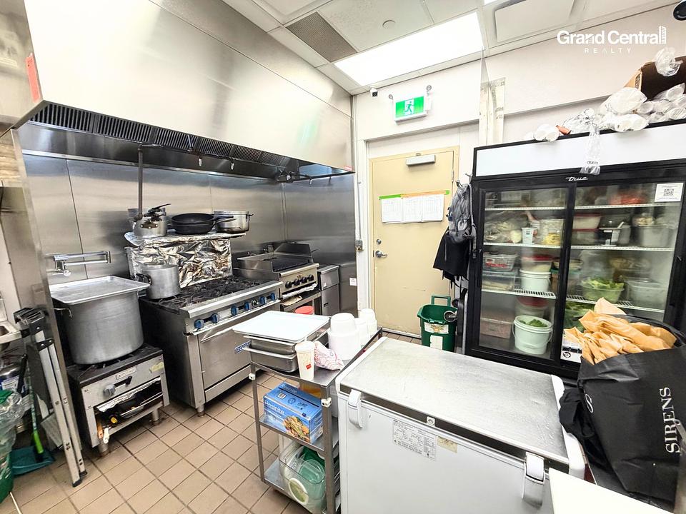21A - 200 Burrard Street, Vancouver, BC