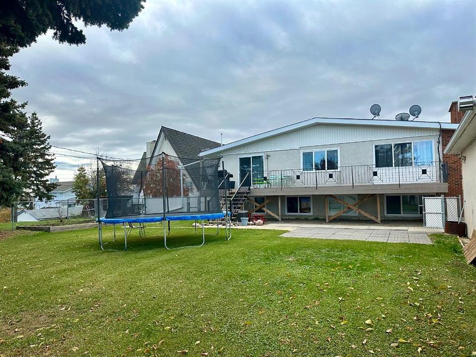 10016 103 Avenue, Lac la Biche, AB