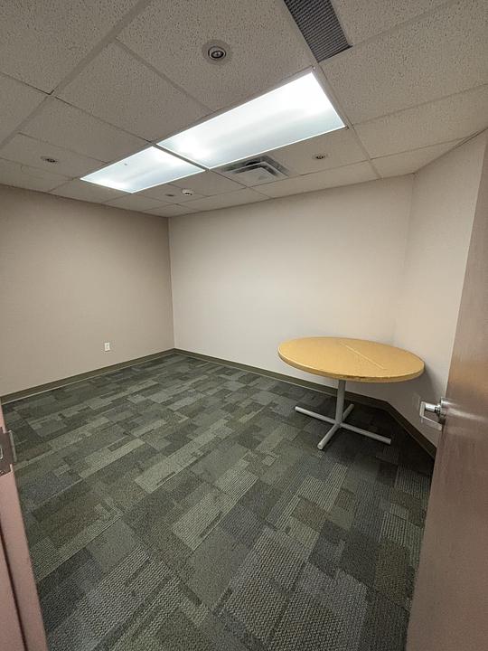 7010 Parkway Road, Ottawa, ON