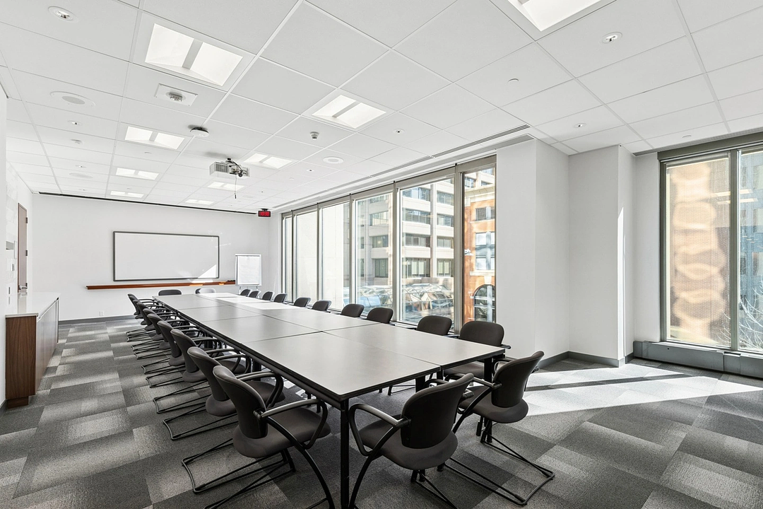 130 - 700 9 Avenue Southwest, Calgary, AB