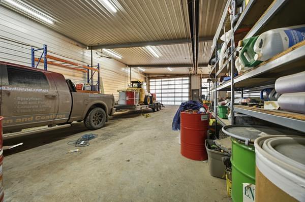39325 Range Road 273, Bentley, AB
