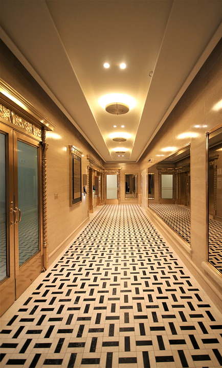 400 - 350 Bay Street, Toronto, ON
