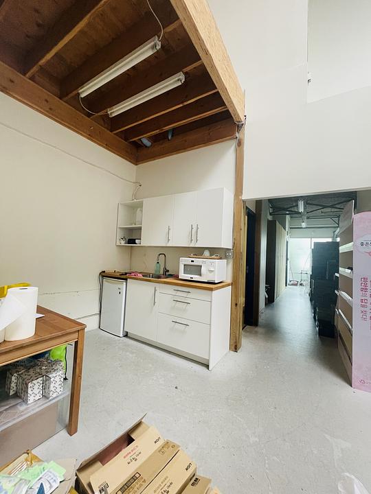 1542 Rand Ave, Vancouver, BC