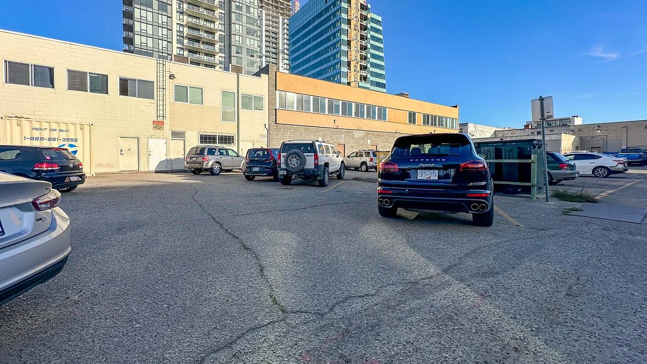 202 - 1462 Saint Paul Street, Kelowna, BC