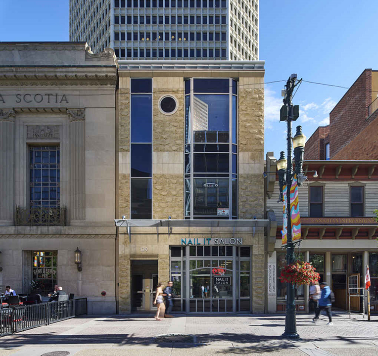 300 - 129 8 Ave SW, Calgary, AB