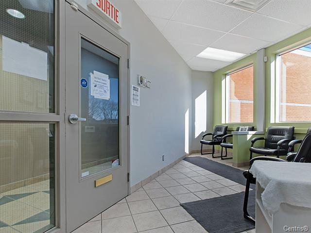 Local 205 - 860 Boulevard Saint-René Ouest, Gatineau, QC