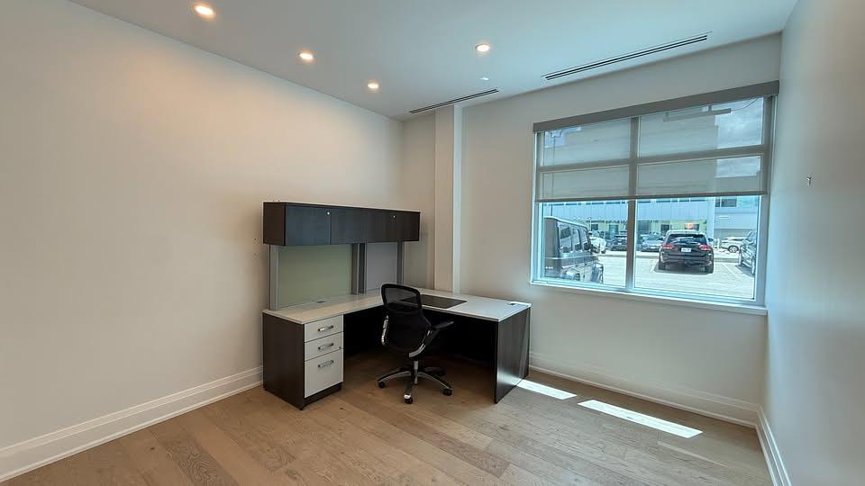 12 - 1 - 2380 Bristol Circle, Oakville, ON