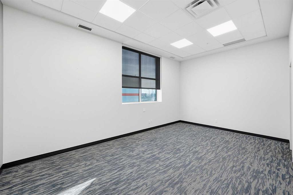 110,114 - 10748 74 Street Southeast, Calgary, AB