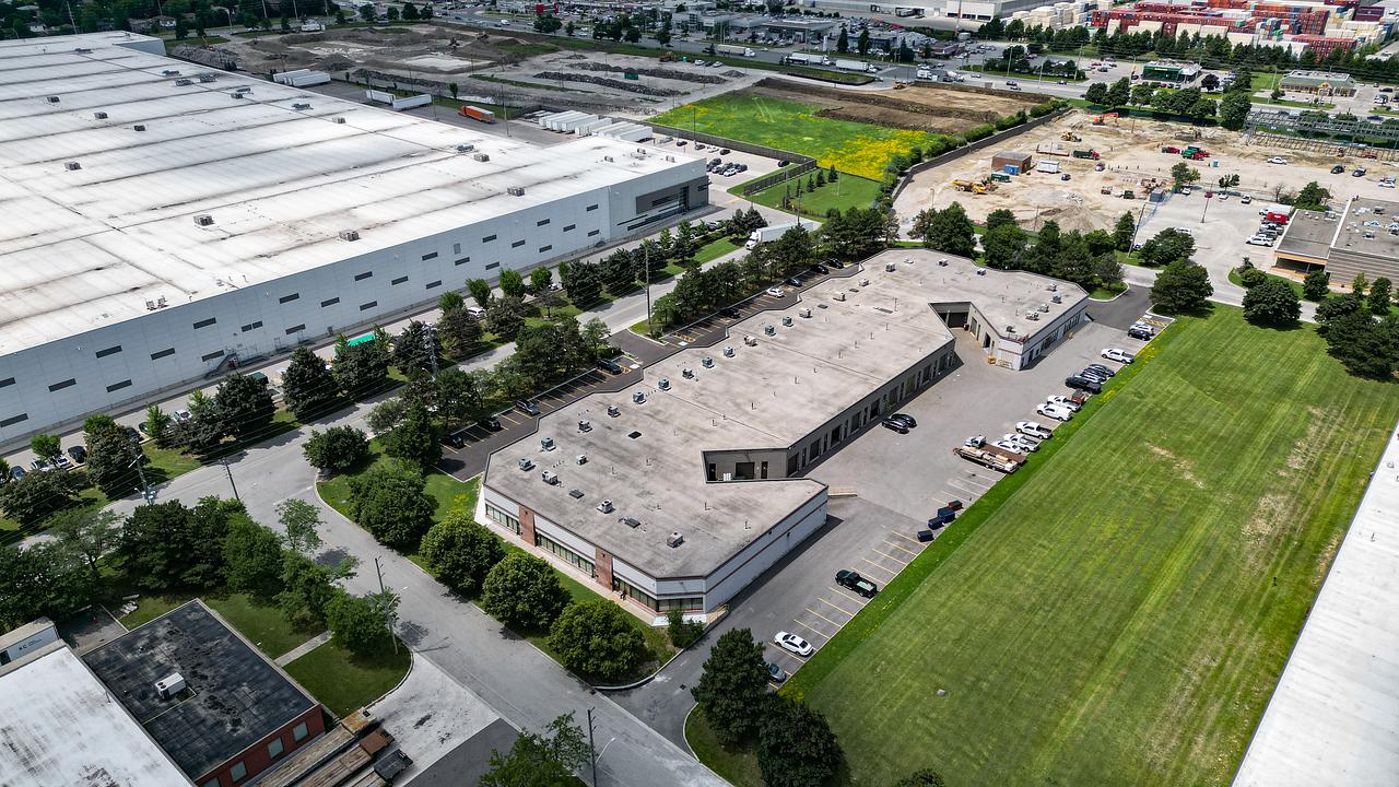 253 Summerlea Road, Brampton, ON