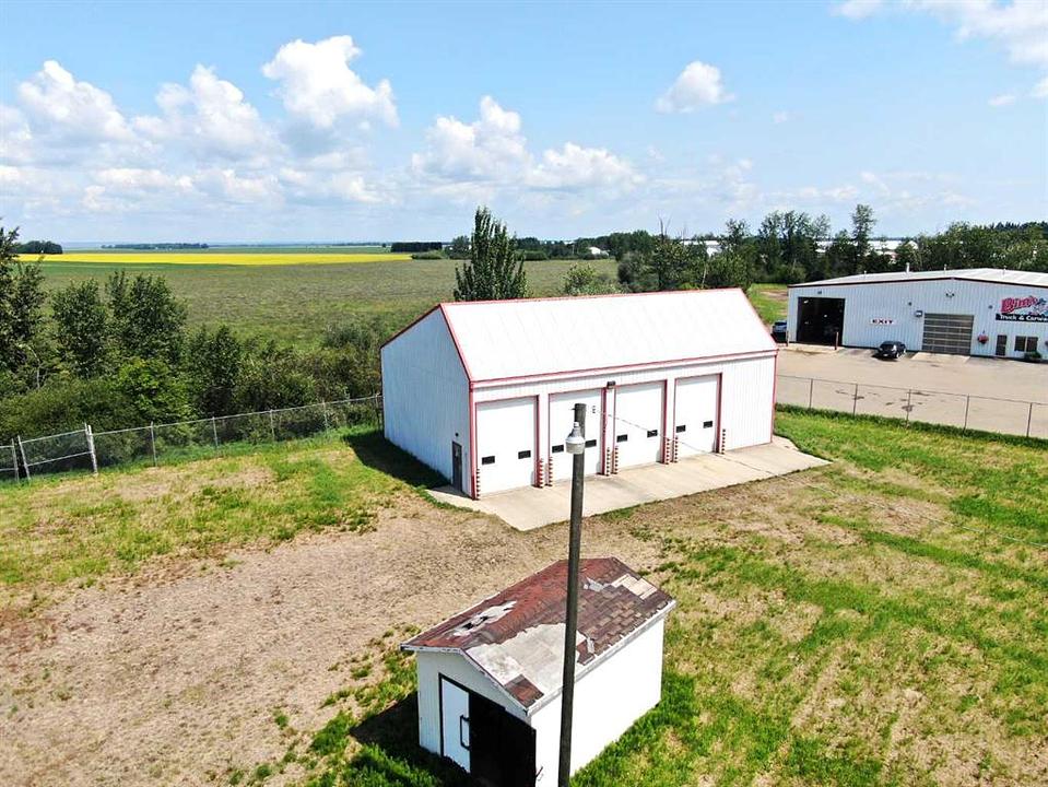 4120 - 53 Avenue, High Prairie, AB
