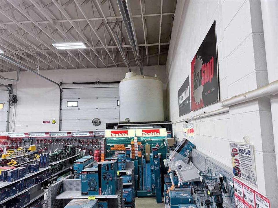 12102 101 Avenue, Grande Prairie, AB