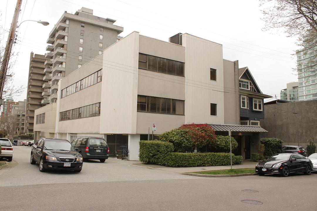 200 - 761 Cardero Street, Vancouver, BC