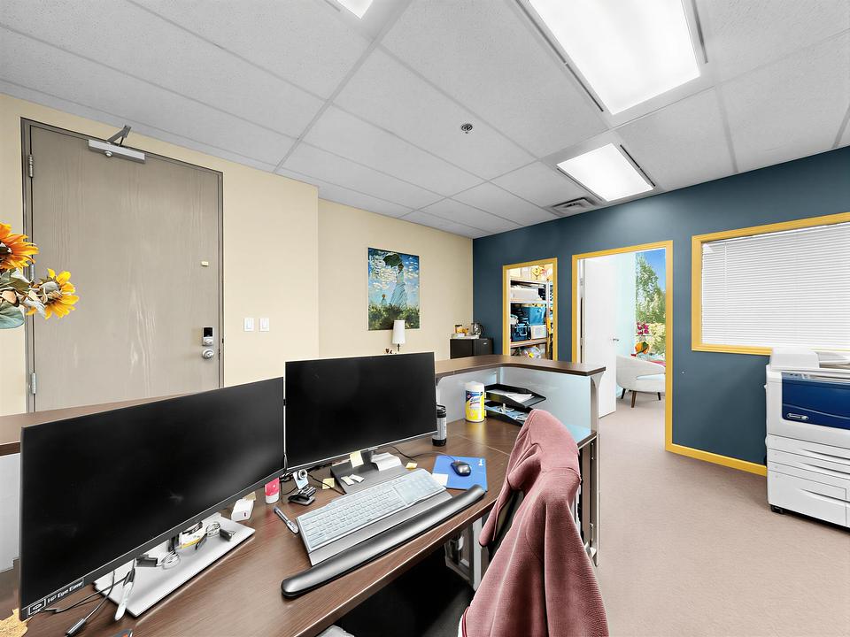 402 - 1788 West Broadway, Vancouver, BC